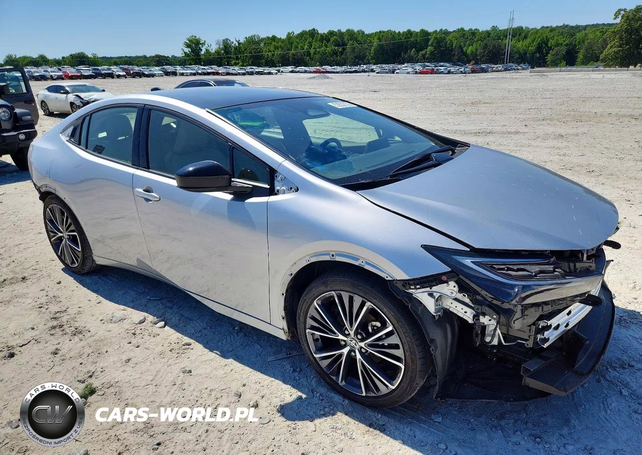 2023 Toyota Prius Xle VIN:JTDACAAU2P3003784 - 4
