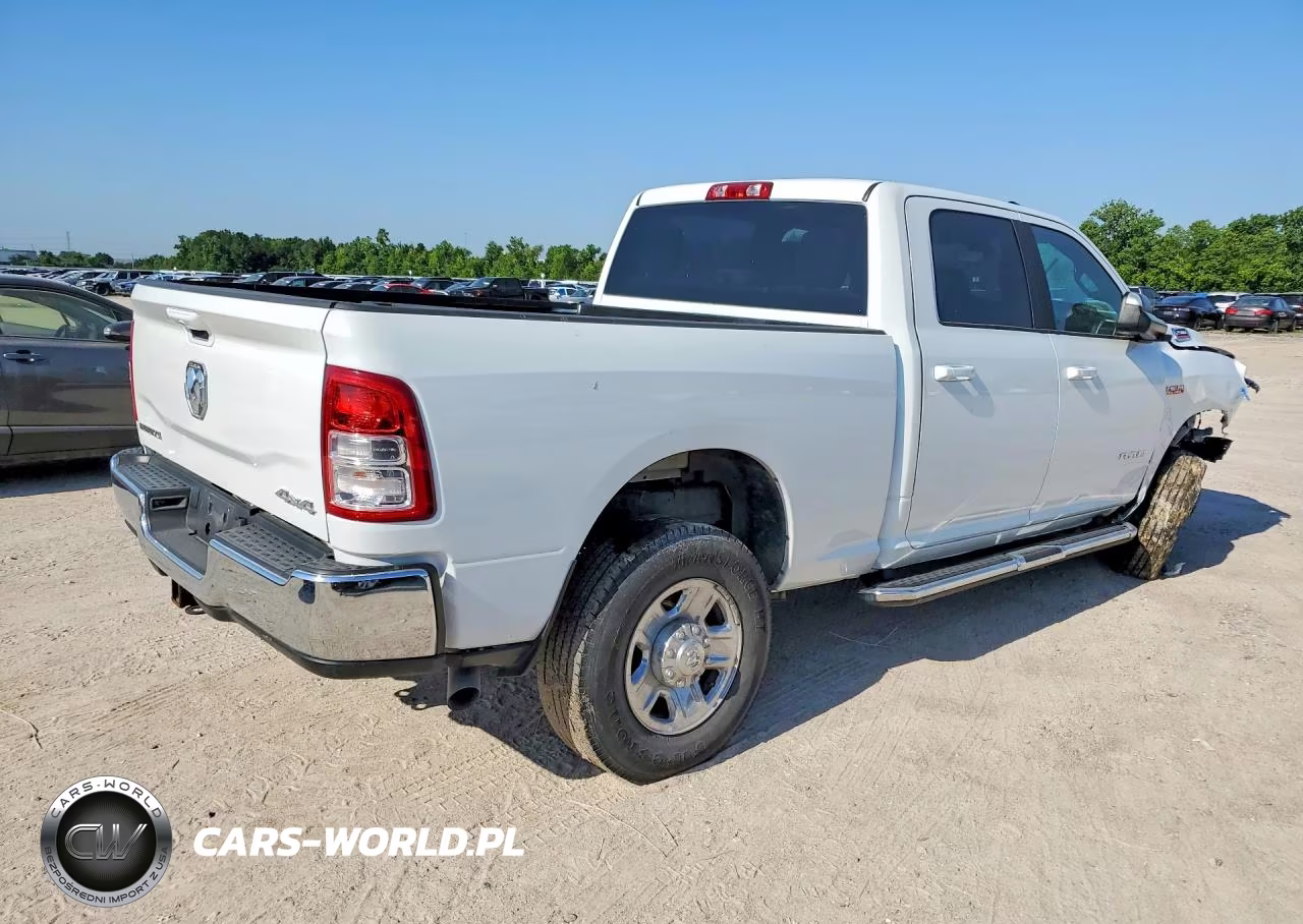 2022 Ram 2500 Big Horn VIN:3C6UR5DJ7NG182717 - 3