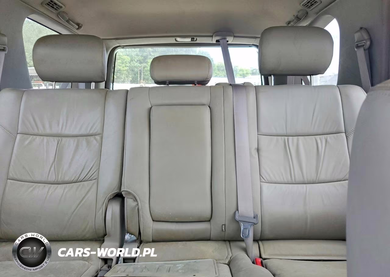 2003 Toyota Sequoia Limited VIN:5TDBT48A83S165753 - 10