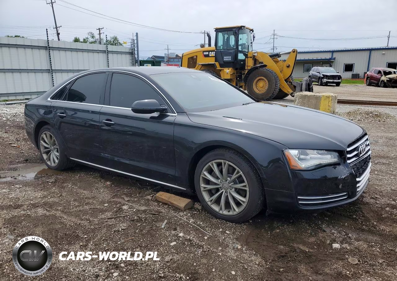 2013 Audi A8 Quattro VIN:WAUAGAFD5DN000758 - 4