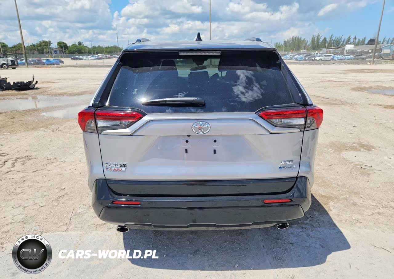 2025 Toyota Rav4 Xse VIN:JTMFB3FV0SD282578 - 6