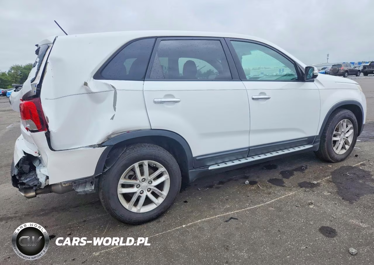 2015 Kia Sorento Lx VIN:5XYKT3A67FG618651 - 3