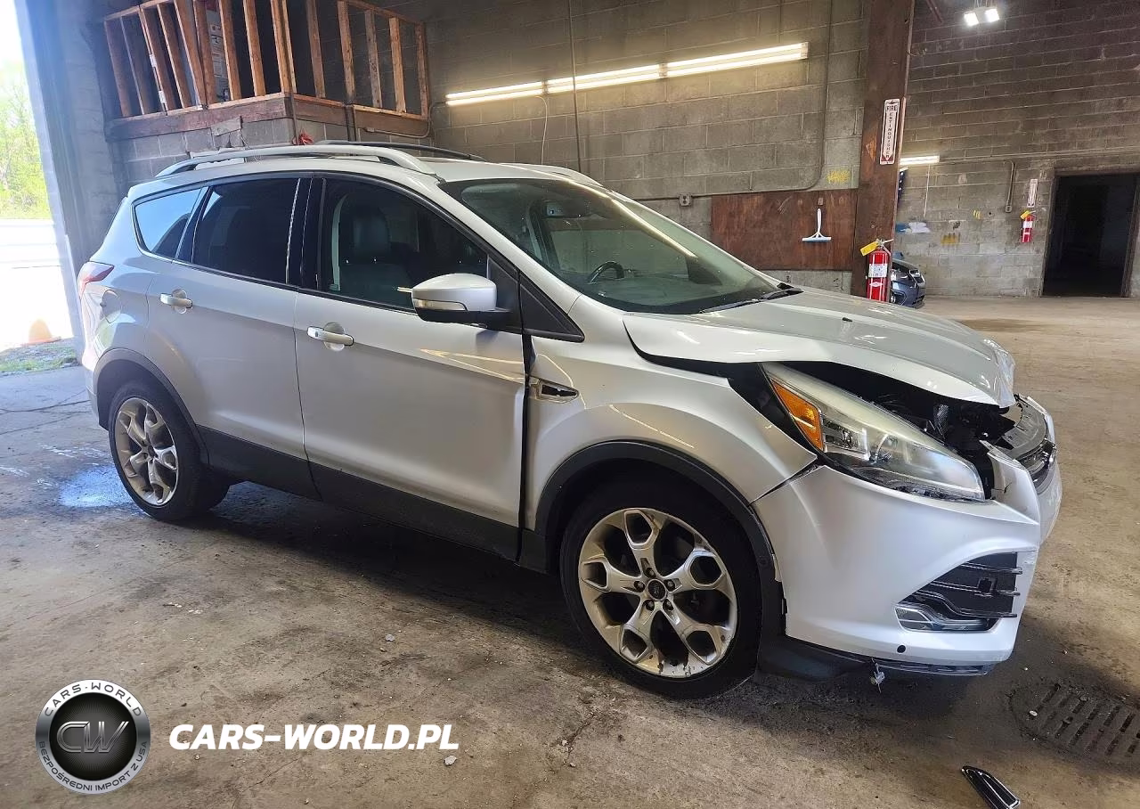 2014 Ford Escape Titanium VIN:1FMCU9J92EUE48996 - 4