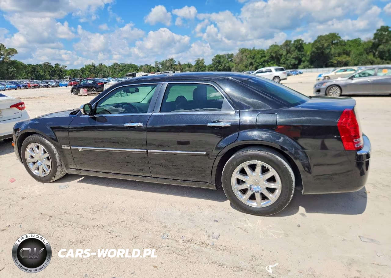 2009 Chrysler 300C VIN:2C3KA63TX9H565643 - 2
