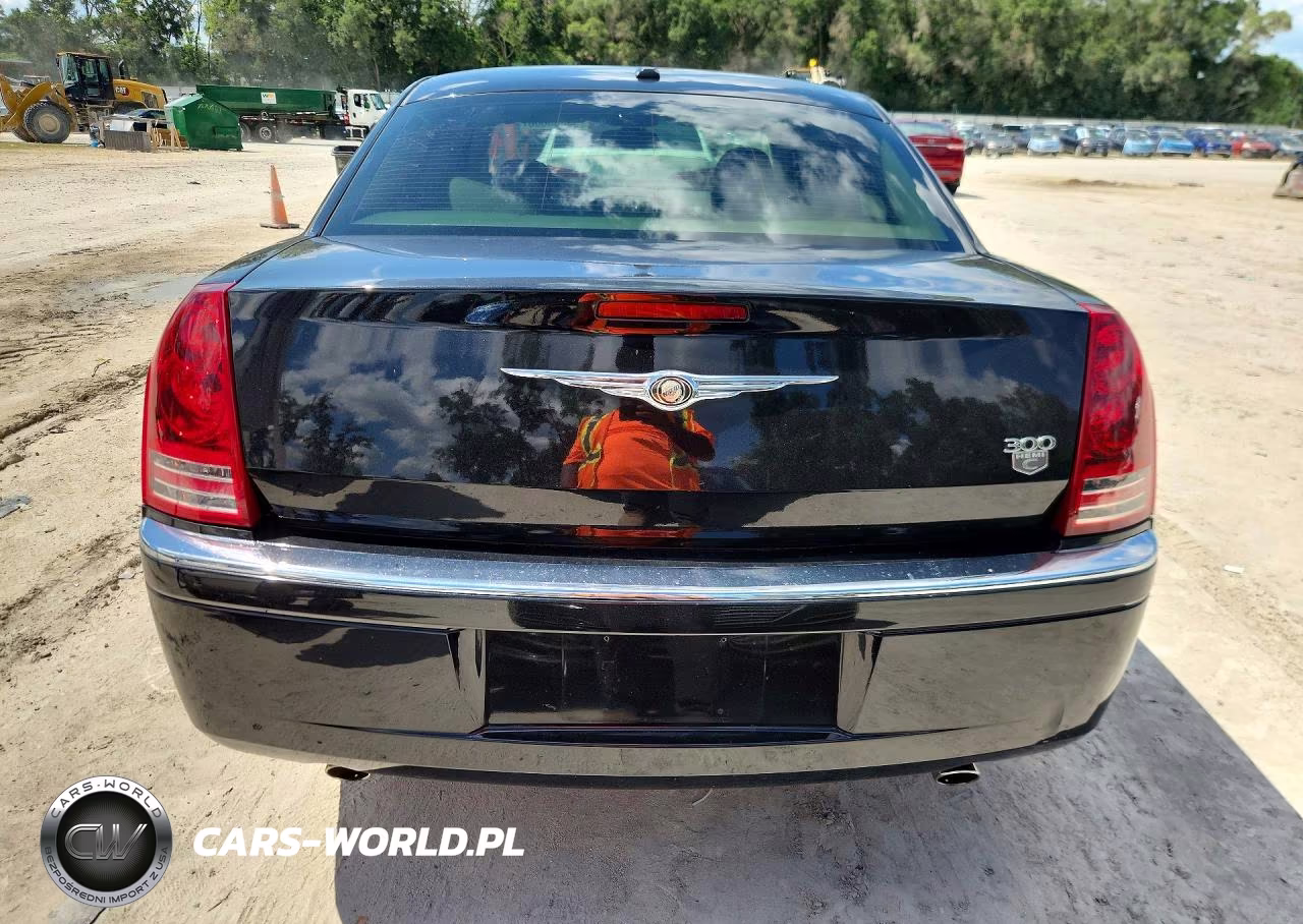 2009 Chrysler 300C VIN:2C3KA63TX9H565643 - 6