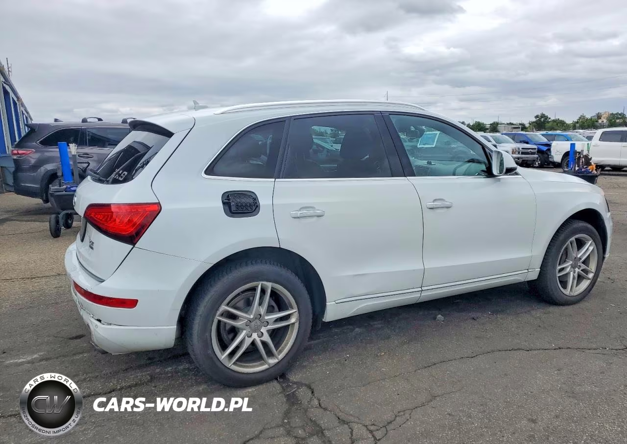 2016 Audi Q5 Premium Plus VIN:WA1L2AFP8GA130639 - 3