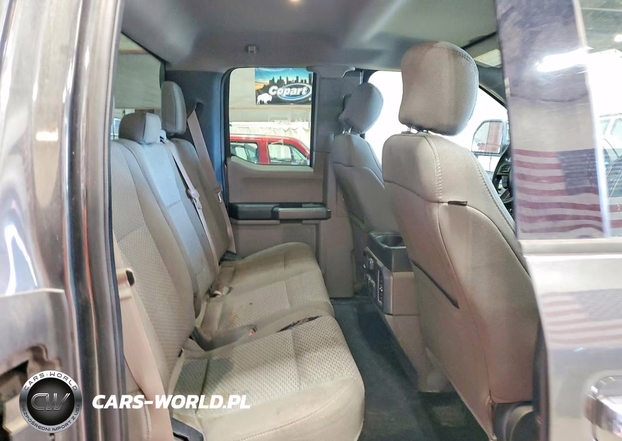 2017 Ford F250 Super Duty VIN:1FT7X2B6XHEE54729 - 10