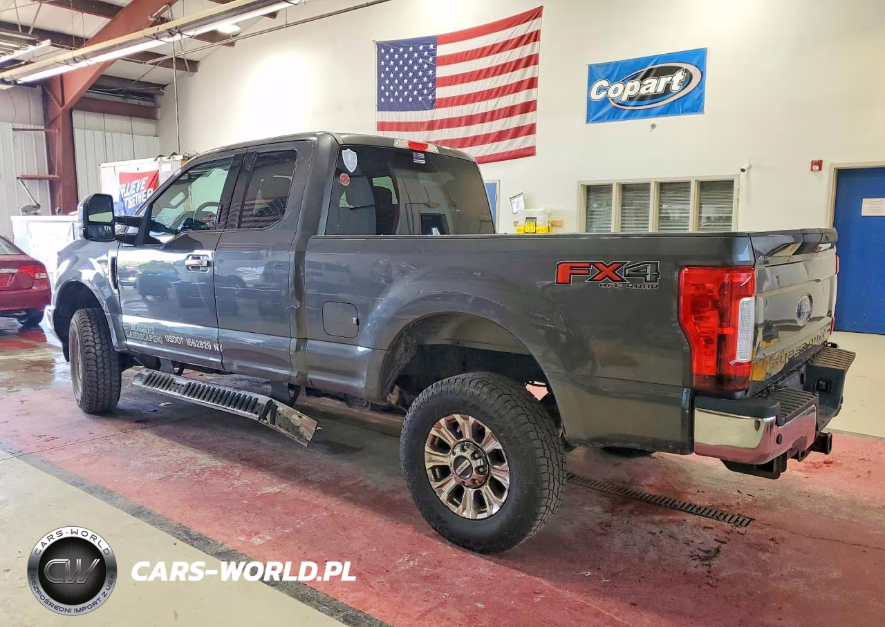 2017 Ford F250 Super Duty VIN:1FT7X2B6XHEE54729 - 2