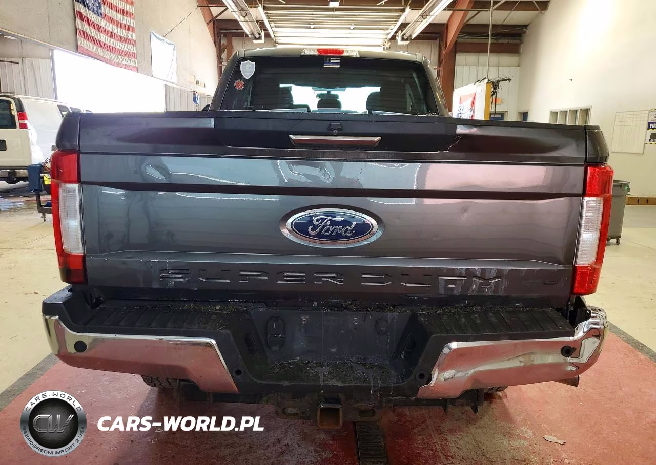2017 Ford F250 Super Duty VIN:1FT7X2B6XHEE54729 - 6