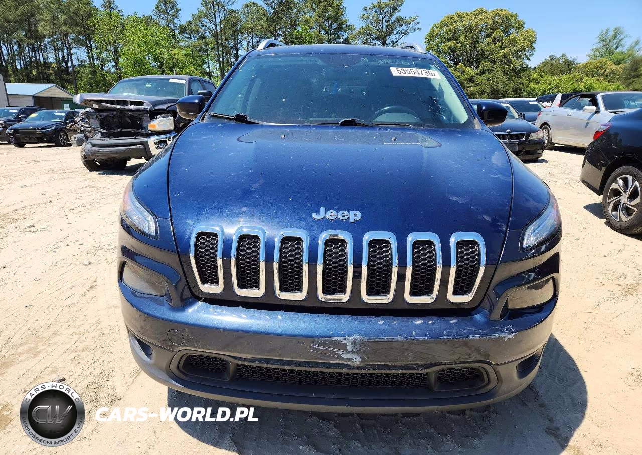 2014 Jeep Cherokee Latitude VIN:1C4PJMCB5EW185649 - 5
