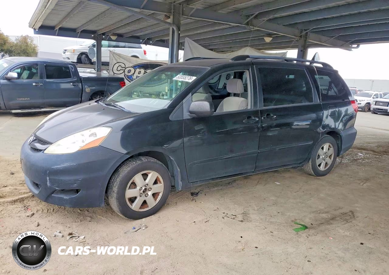 2008 Toyota Sienna Le 7-Passenger