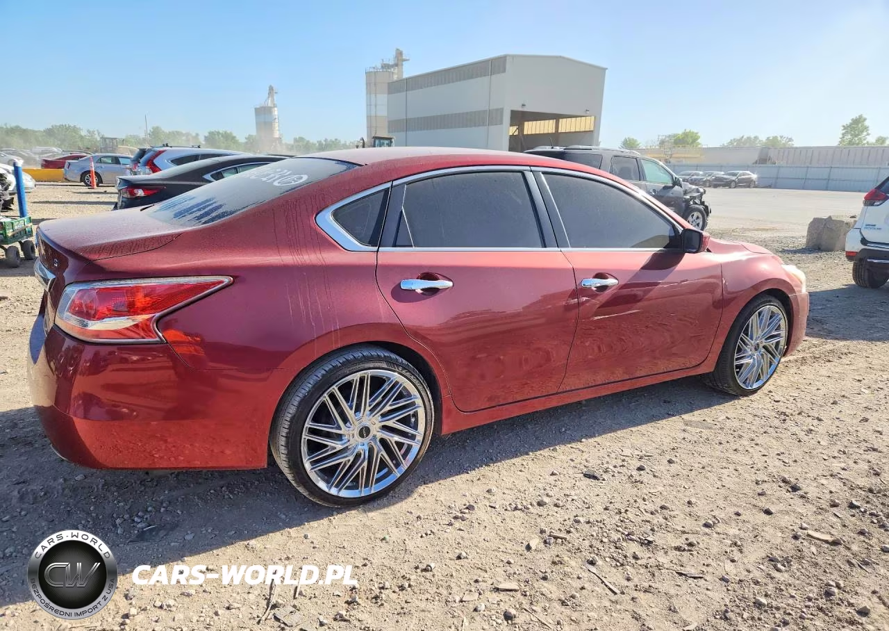 2013 Nissan Altima 2.5 VIN:1N4AL3AP7DC149024 - 3