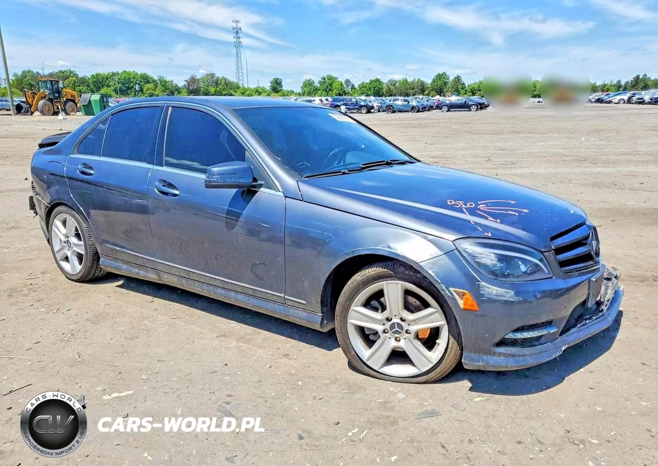 2011 Mercedes-Benz C 300 4Matic VIN:WDDGF8BB5BR153214 - 4