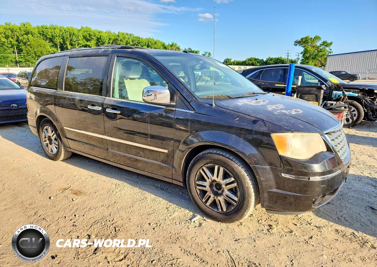 2010 Chrysler Town & Country Limited VIN:2A4RR6DX0AR133852 - 4