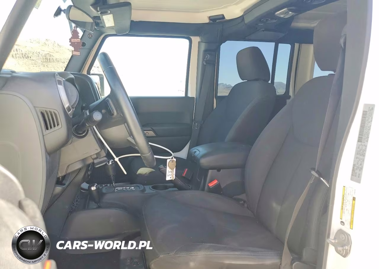 2017 Jeep Wrangler Unlimited Sport VIN:1C4BJWDG5HL594109 - 7