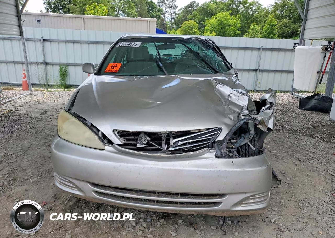 2002 Toyota Camry Le VIN:4T1BE32K42U051177 - 5