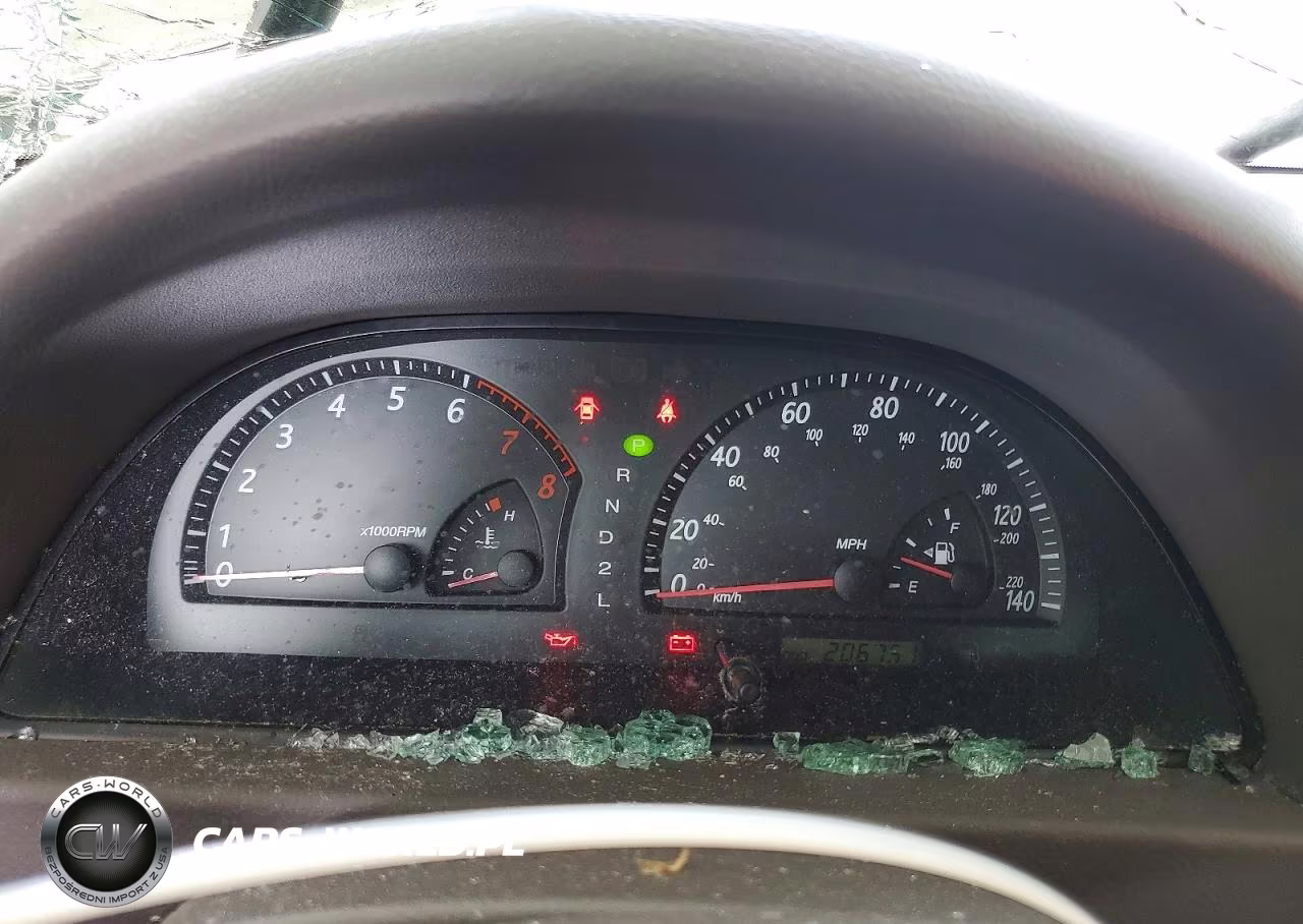2002 Toyota Camry Le VIN:4T1BE32K42U051177 - 9