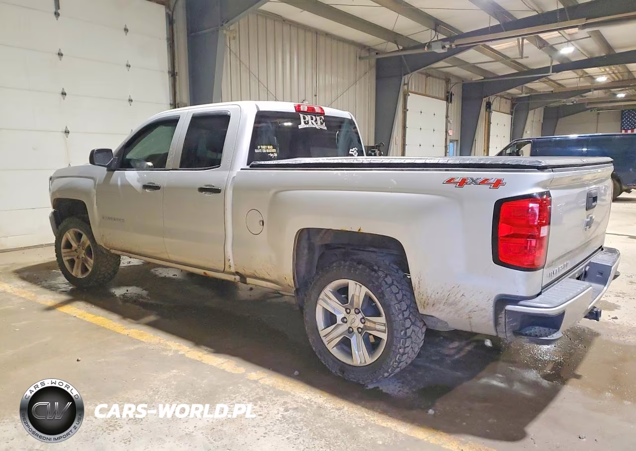 2017 Chevrolet Silverado K1500 Custom VIN:1GCVKPEH3HZ359082 - 2