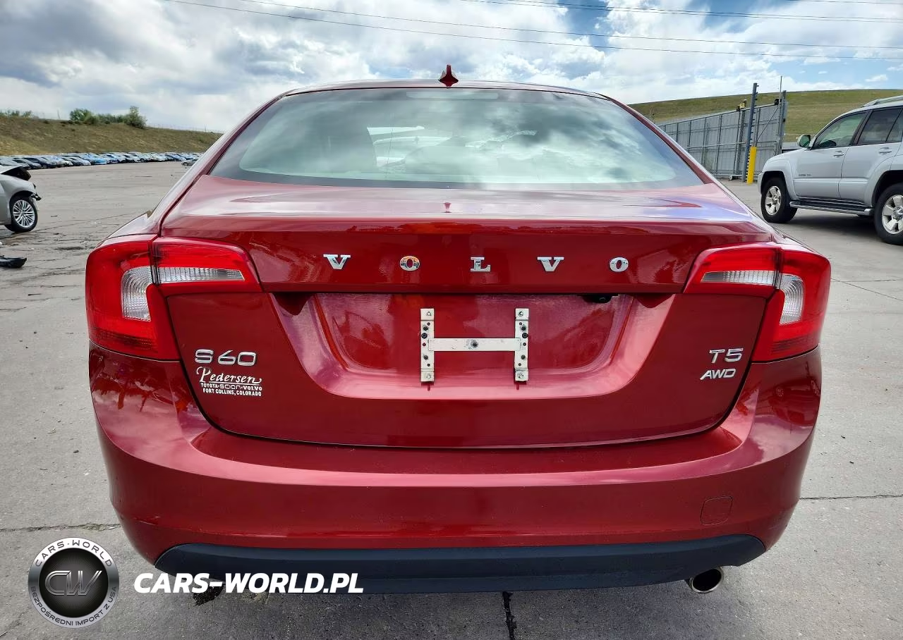 2013 Volvo S60 T5 VIN:YV1612FH3D2185942 - 6