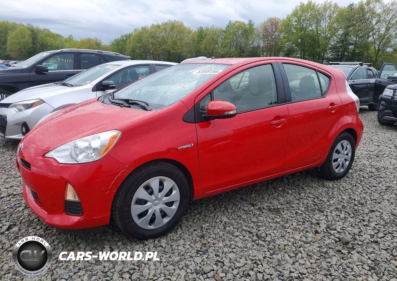 2014 Toyota Prius C One