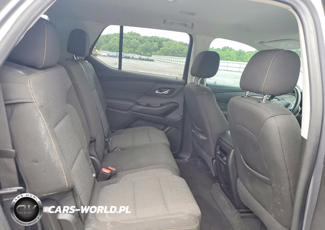 2019 Chevrolet Traverse Ls VIN:1GNEVFKW3KJ226971 - 10