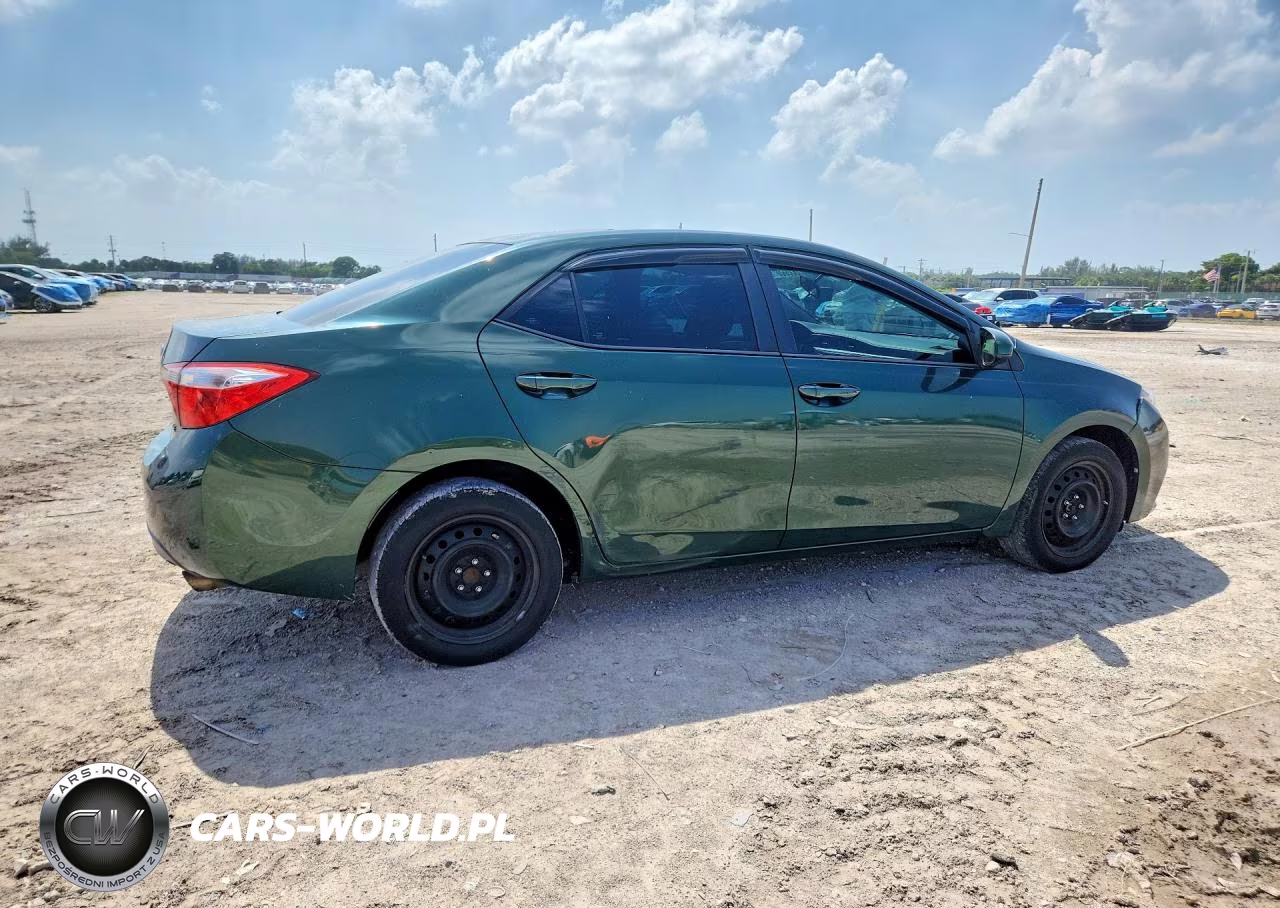 2014 Toyota Corolla Le VIN:5YFBURHE6EP103969 - 3