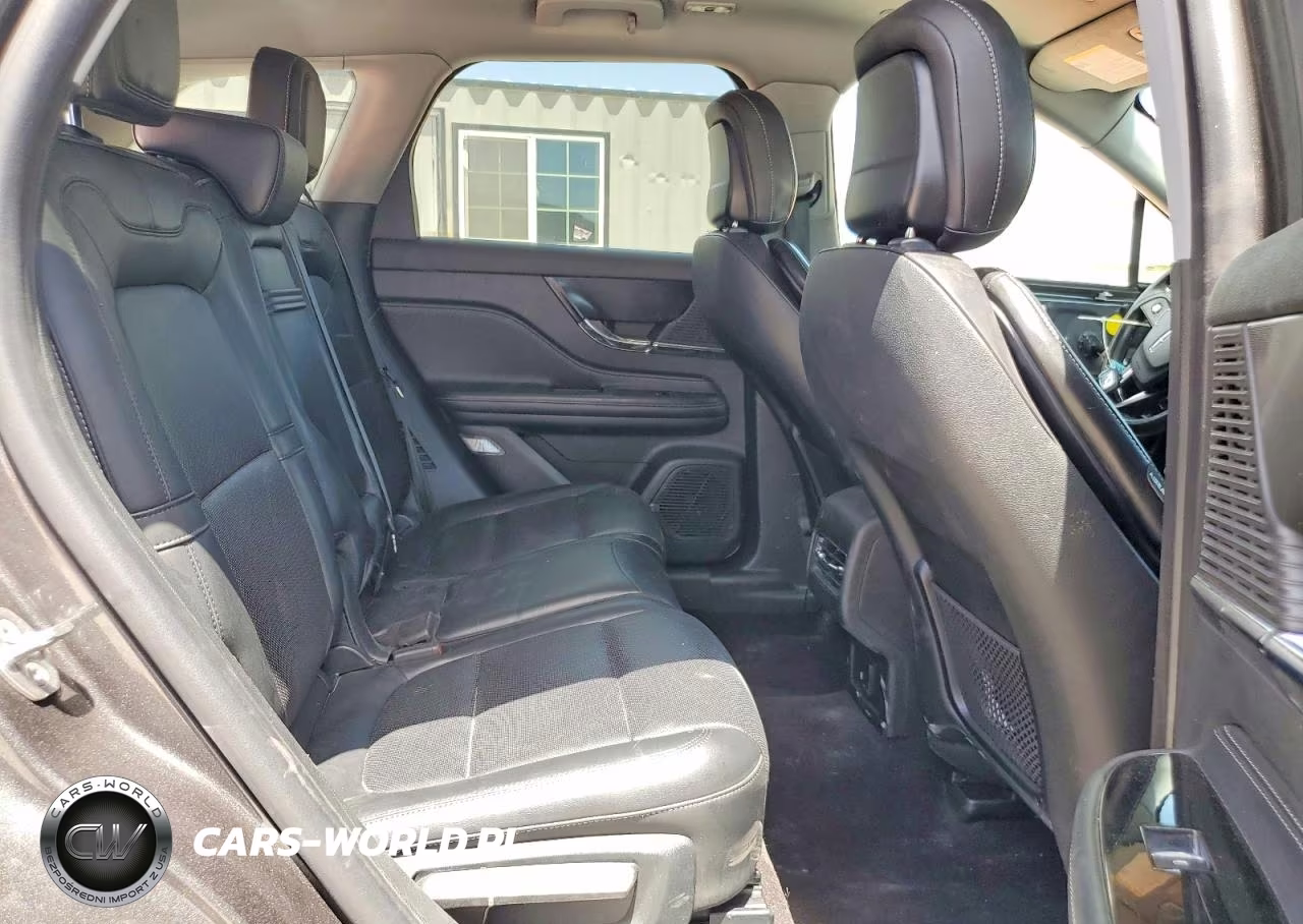 2020 Lincoln Corsair VIN:5LMCJ1C92LUL27614 - 11