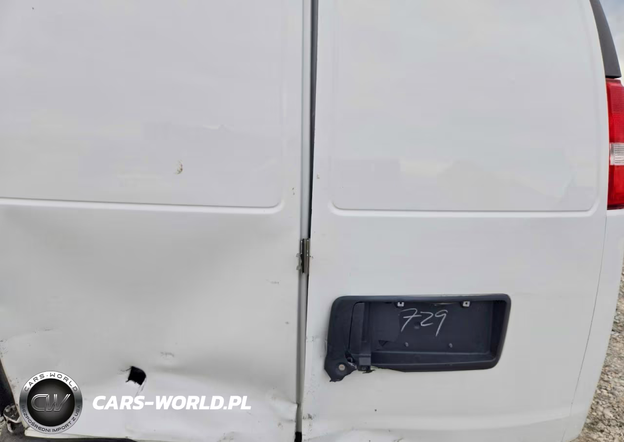 2019 Chevrolet Express G2500 VIN:1GCWGAFB0K1317729 - 10