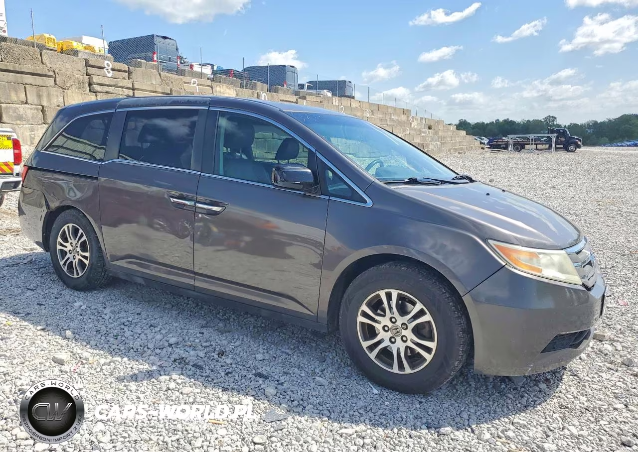 2013 Honda Oddesey VIN:5FNRL5H67DB028020 - 4