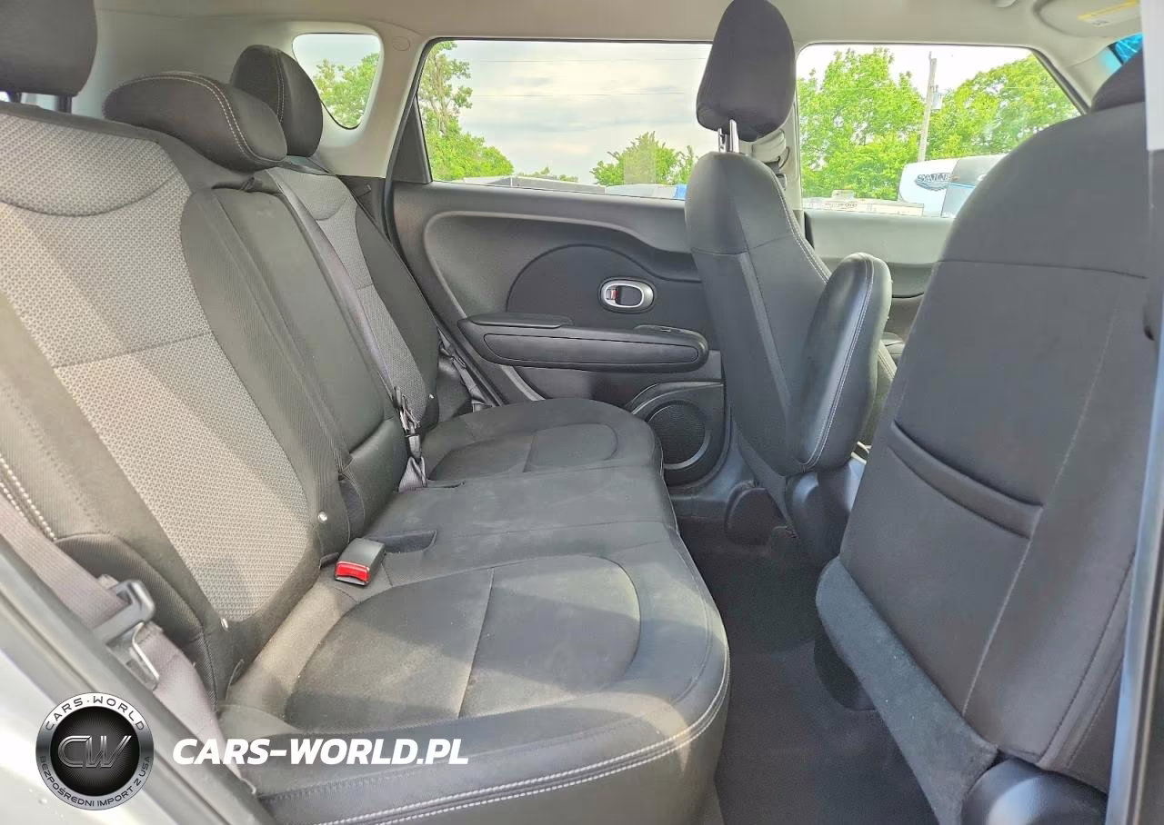 2018 Kia Soul + VIN:KNDJP3A59J7511727 - 11