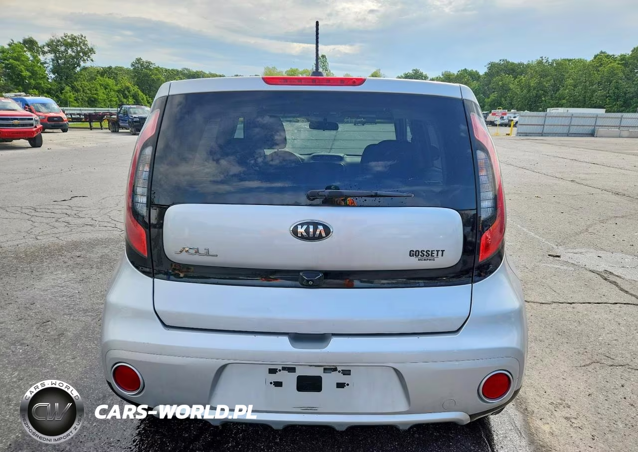 2018 Kia Soul + VIN:KNDJP3A59J7511727 - 6