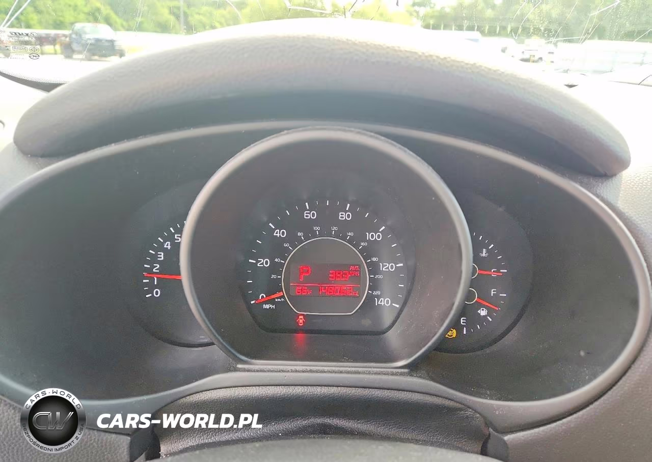 2018 Kia Soul + VIN:KNDJP3A59J7511727 - 9
