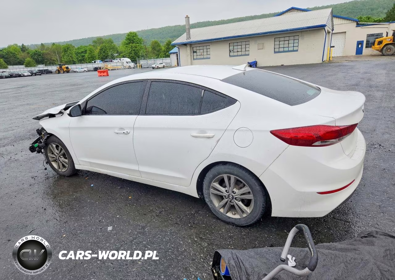 2018 Hyundai Elantra Value Edition VIN:5NPD84LF3JH367996 - 2