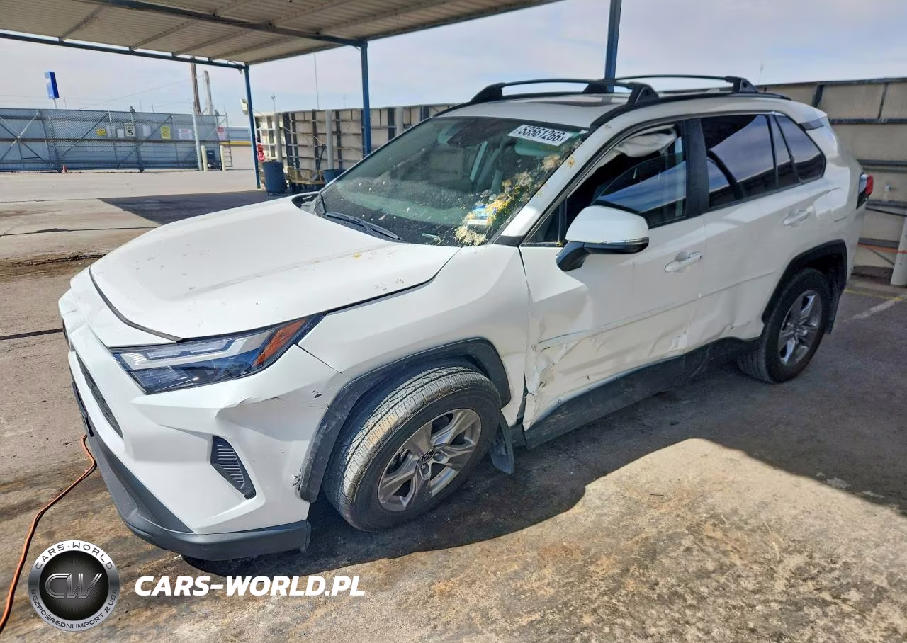 2025 Toyota Rav4 Xle – zdjęcie 1 z 12