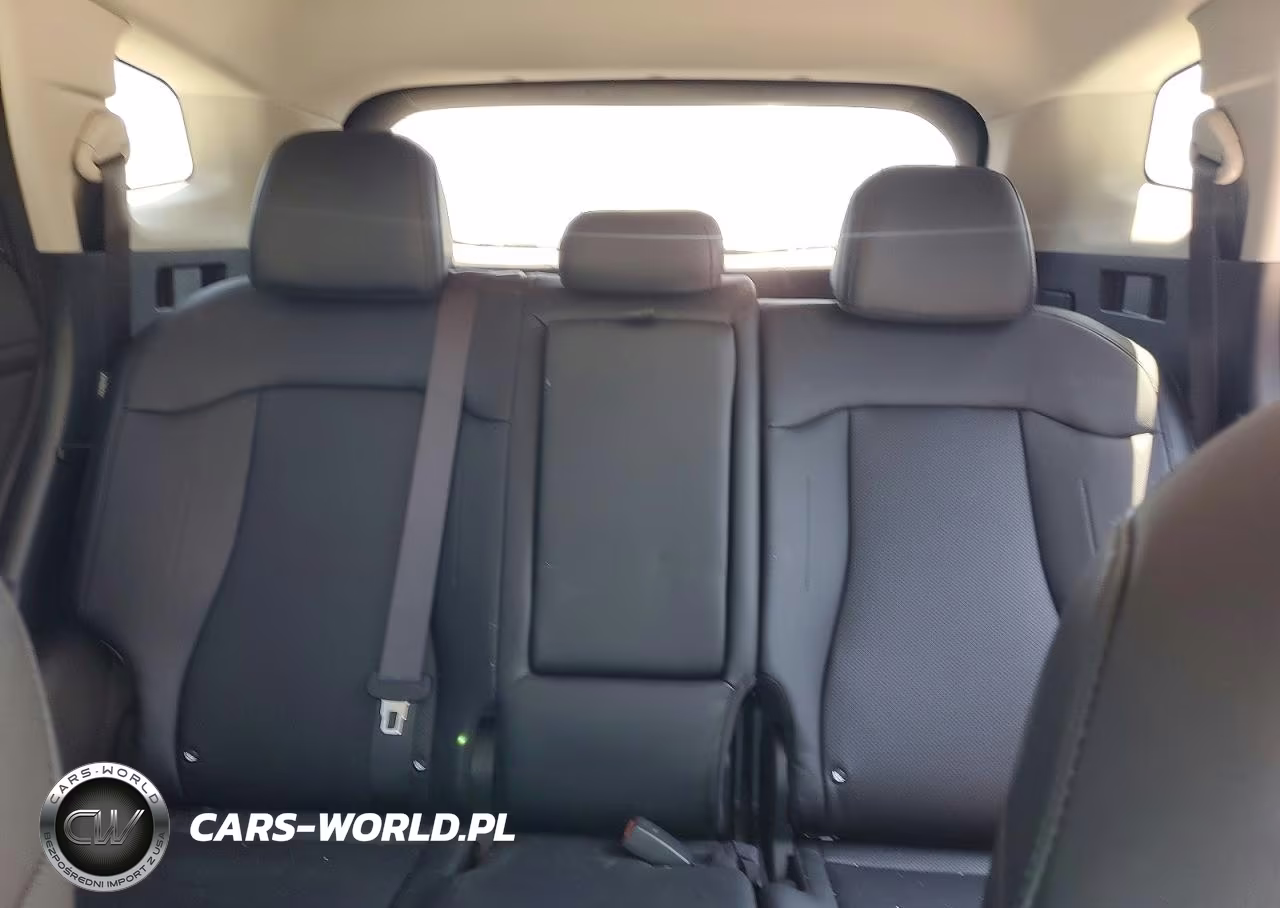 2025 Kia Sportage Ex VIN:5XYK33DF1SG324037 - 10