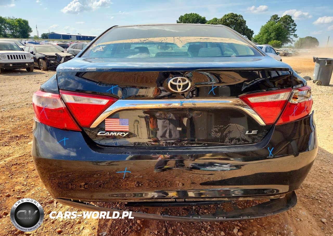 2016 Toyota Camry Le VIN:4T4BF1FKXGR559758 - 6
