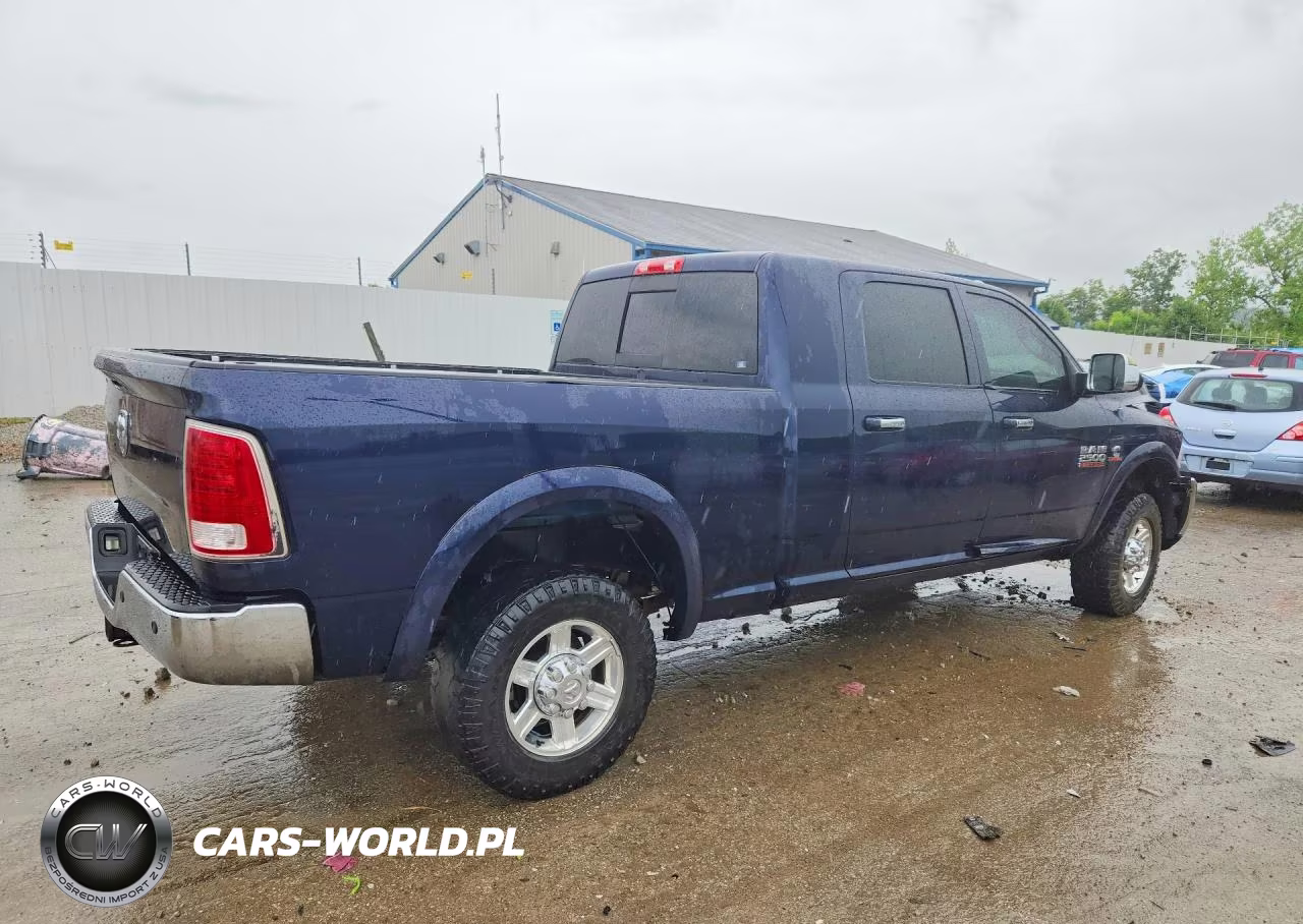 2013 Ram 2500 Laramie VIN:3C6UR5NL3DG558912 - 3