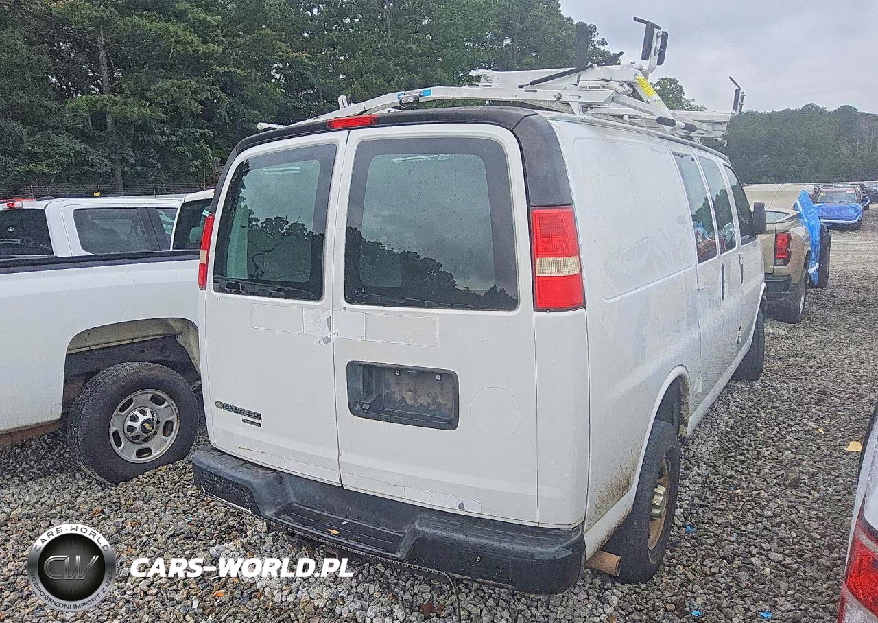 2013 Chevrolet Express G2500 VIN:1GCWGFCA8D1904062 - 3
