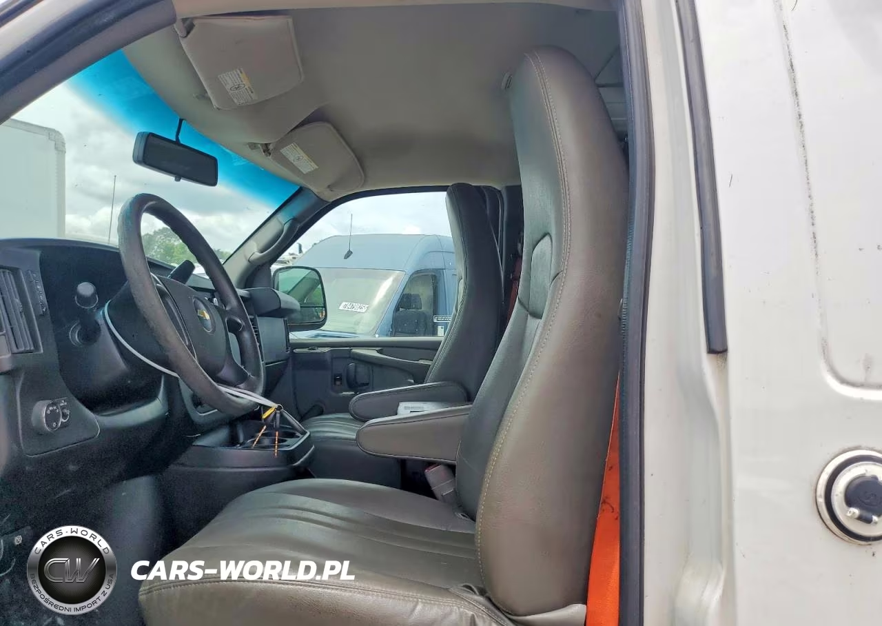 2013 Chevrolet Express G2500 VIN:1GCWGFCA8D1904062 - 7