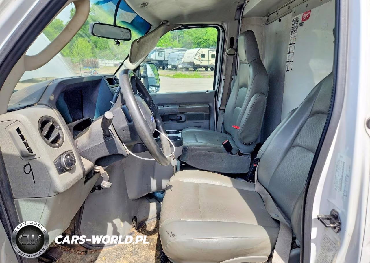 2021 Ford Econoline E350 Super Duty Cutaway Van VIN:1FDWE3FN7MDC35005 - 7