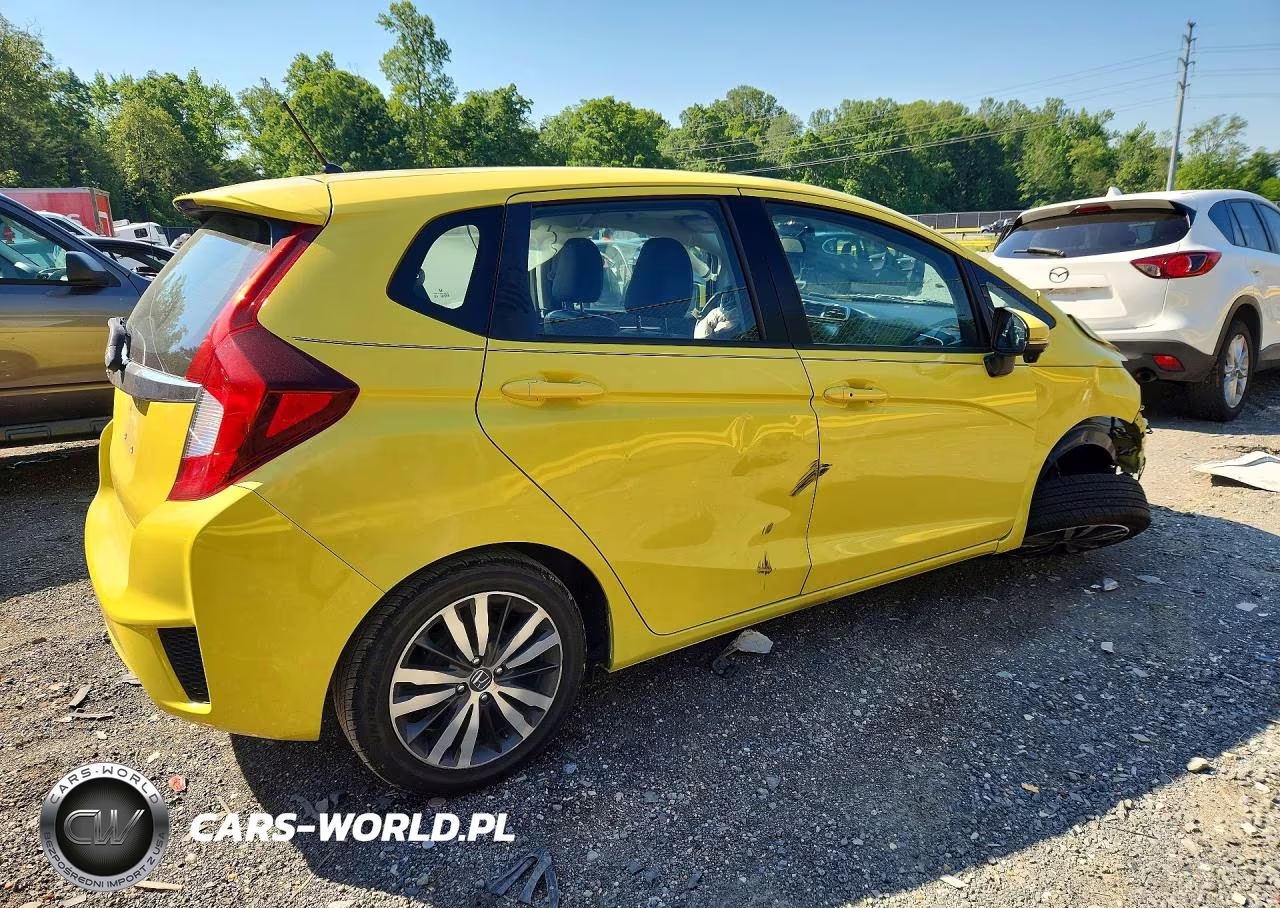 2015 Honda Fit VIN:3HGGK5H88FM778277 - 3