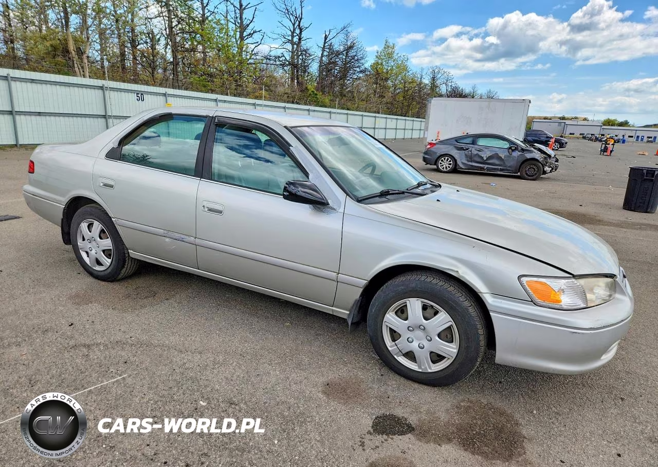 2000 Toyota Camry Le VIN:JT2BG22K2Y0487351 - 4