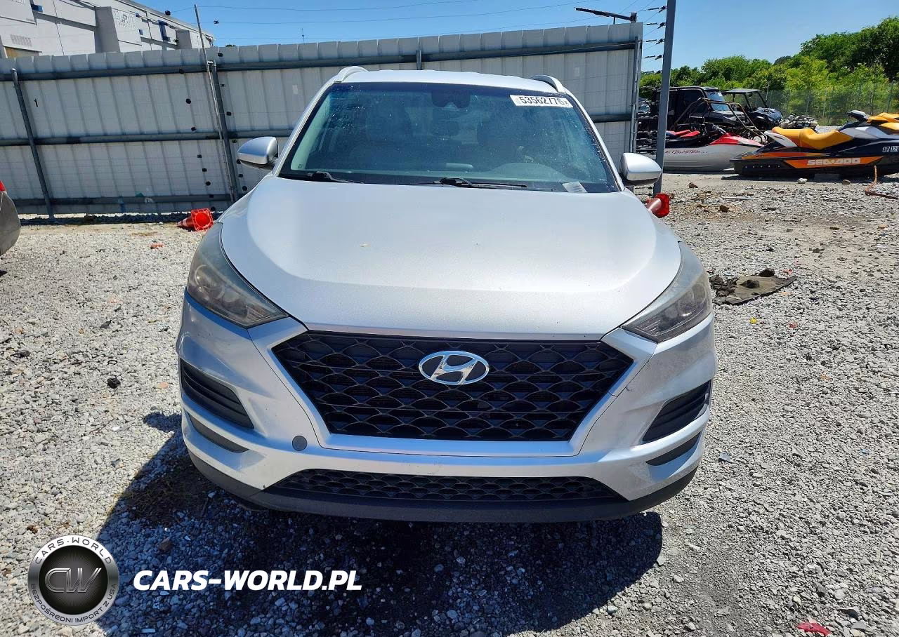 2019 Hyundai Tucson Value VIN:KM8J33A41KU863976 - 5