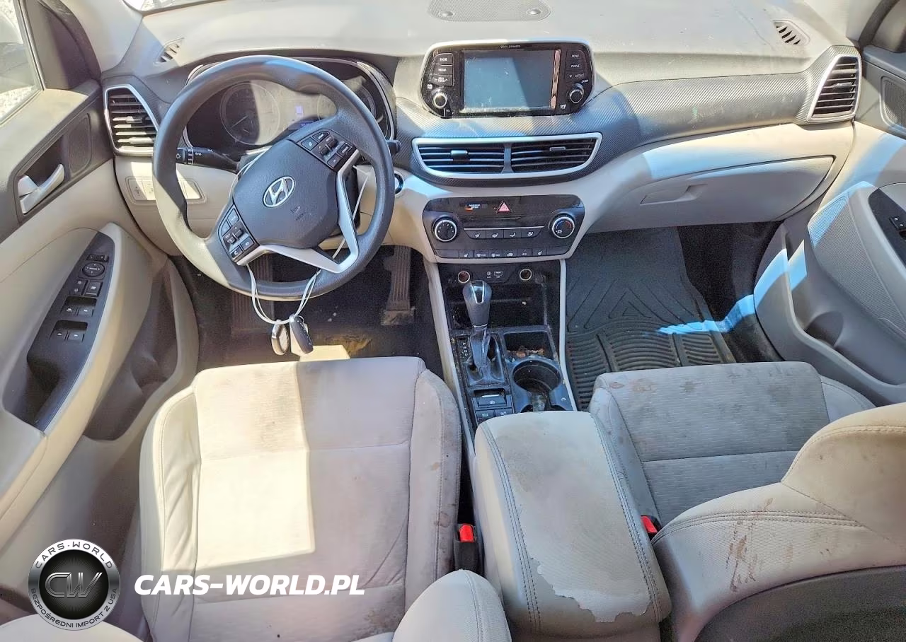 2019 Hyundai Tucson Value VIN:KM8J33A41KU863976 - 8
