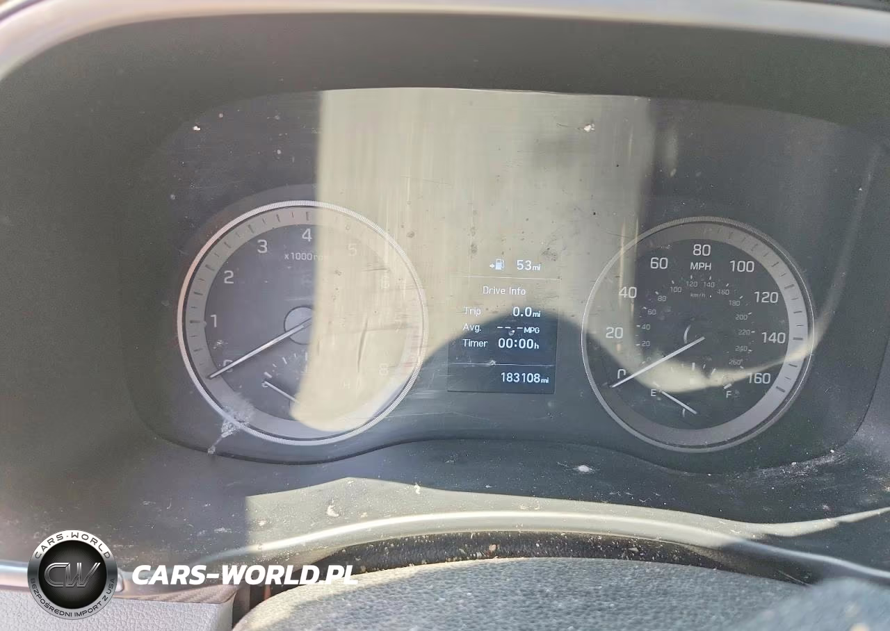 2019 Hyundai Tucson Value VIN:KM8J33A41KU863976 - 9