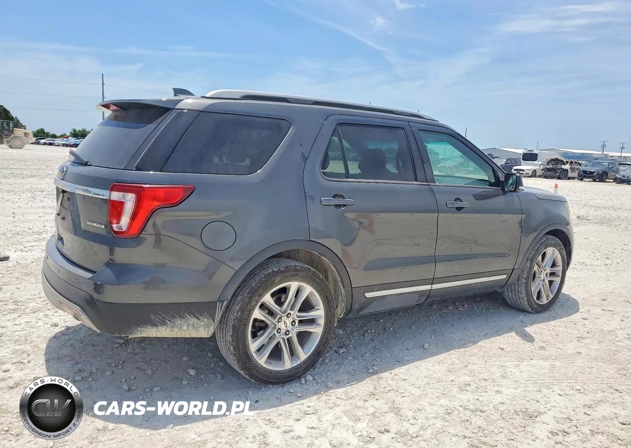 2016 Ford Explorer Xlt VIN:1FM5K7D8XGGD13109 - 3
