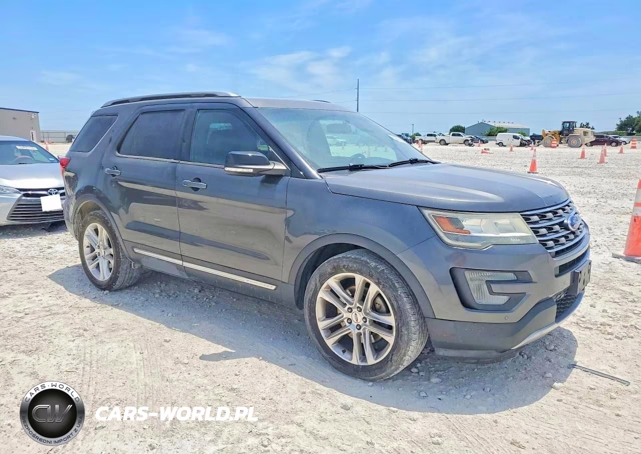 2016 Ford Explorer Xlt VIN:1FM5K7D8XGGD13109 - 4