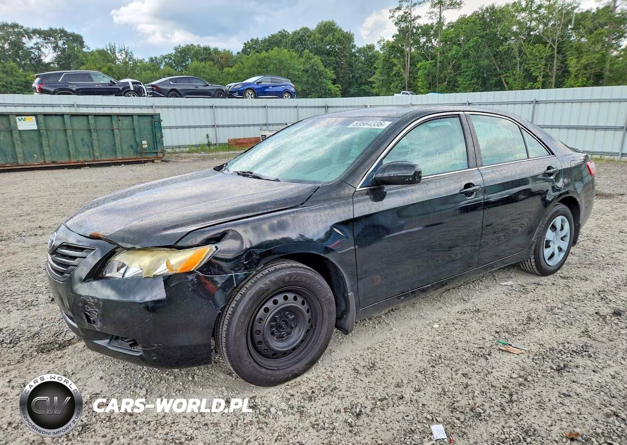 2009 Toyota Camry Le – zdjęcie 1 z 12