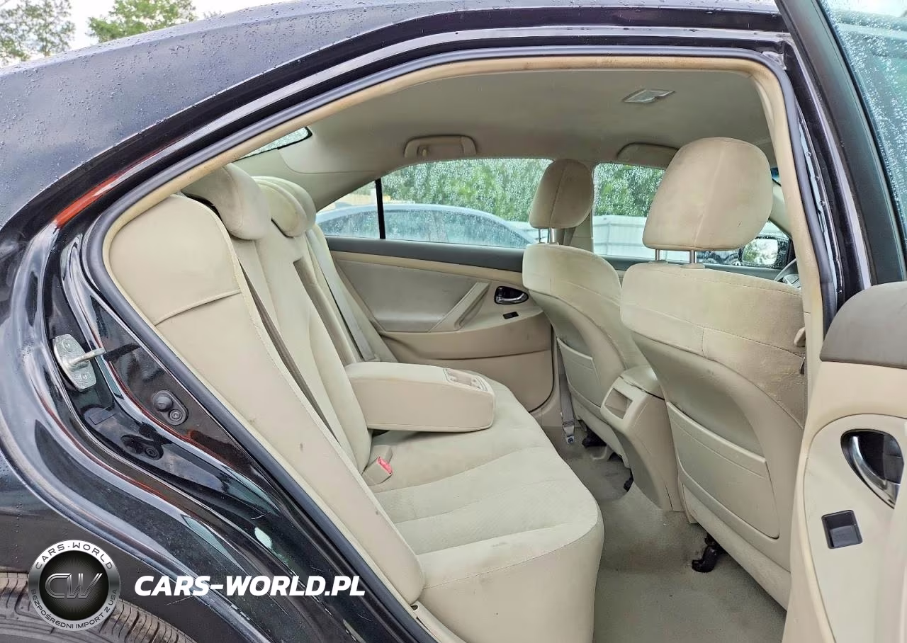 2009 Toyota Camry Le VIN:4T4BE46K19R137708 - 10