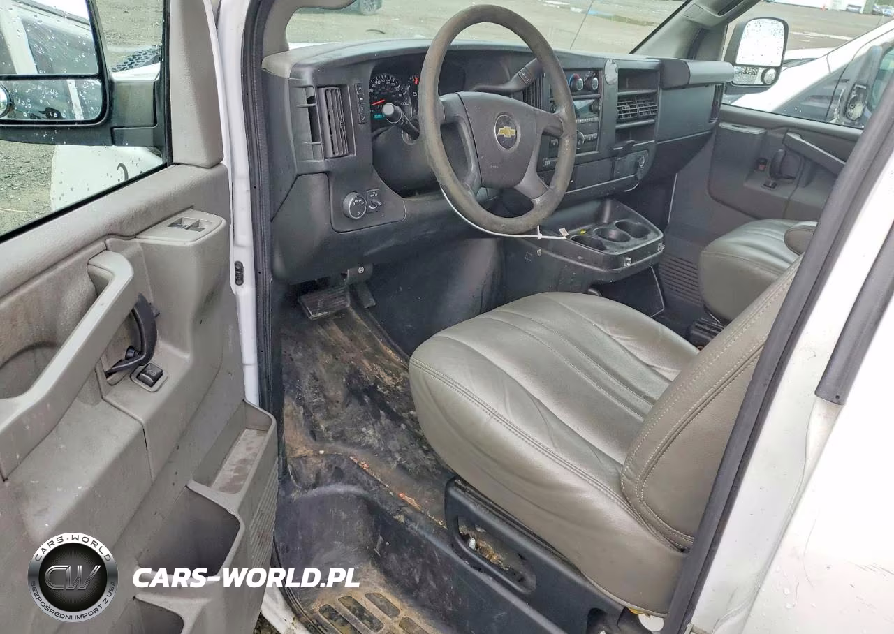 2017 Chev Express G2500 VIN:1GCWGAFF2H1146235 - 8